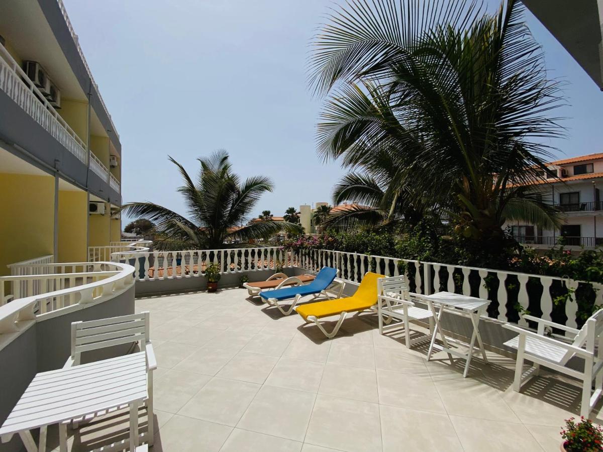 Aparthotel Nhaterra Santa Maria Extérieur photo