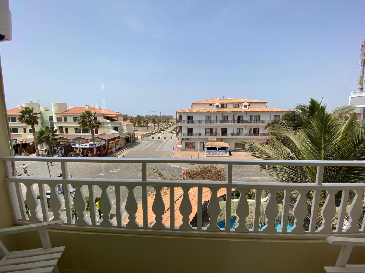 Aparthotel Nhaterra Santa Maria Extérieur photo