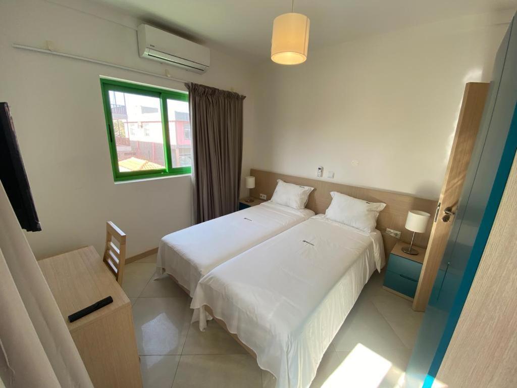 Aparthotel Nhaterra Santa Maria Extérieur photo